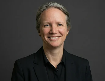 Portrait of Professor Lexi Birch